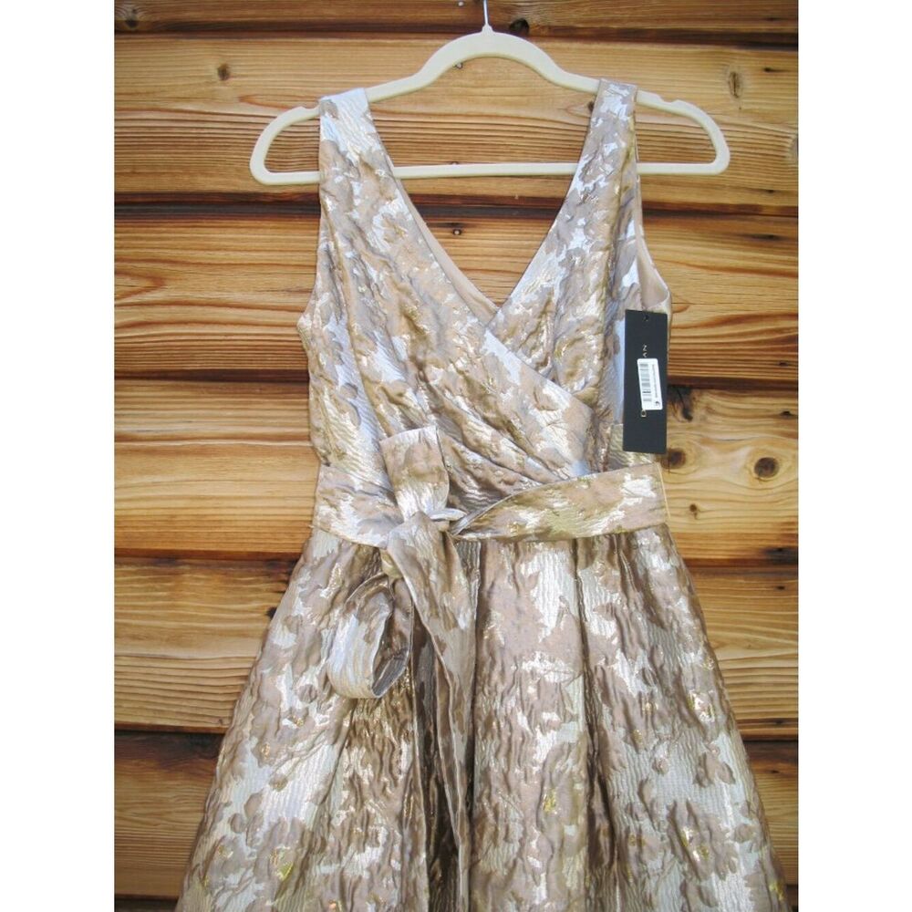 NWT Donna Karan New York Women's Metallic Brocade Gown  Size 2 - Picture 9 of 16